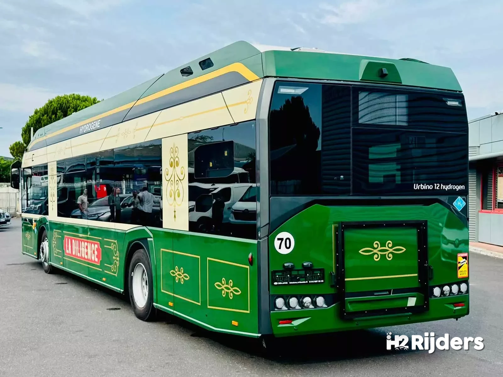 Béziers setzt dreizehn Wasserstoffbusse ein – der erste heißt La Diligence